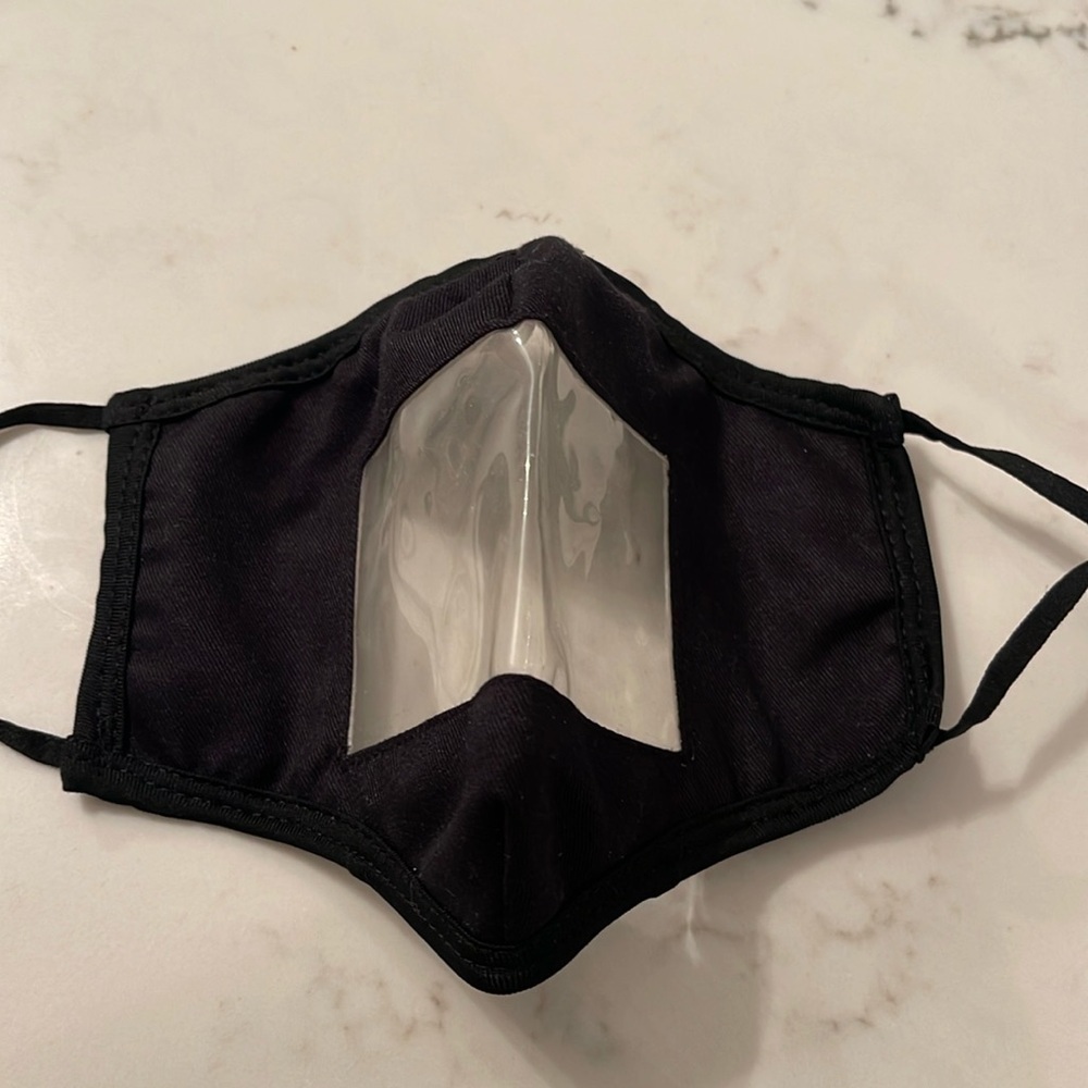 Clear mouth adjustable face mask